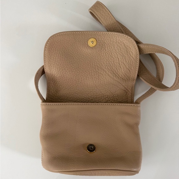 Coach Mini Crossbody Bag Tan Pebbled Leather Small Flap Purse Like New - Picture 2 of 11